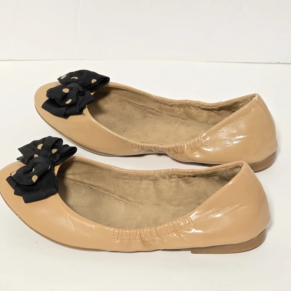 Zara Girls Size 31 Patent Tan Flat Bow Shoes